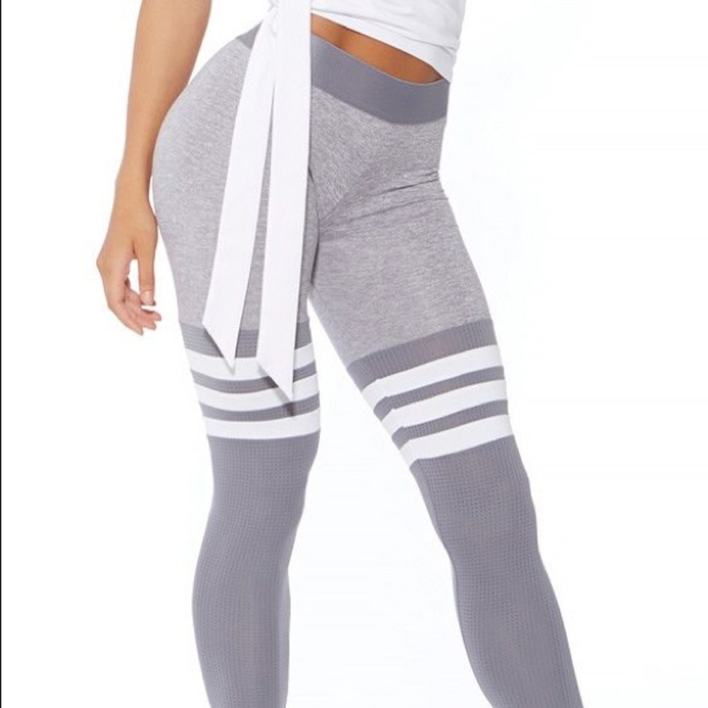 Thigh high Bombshell Sport Leggings in Silver